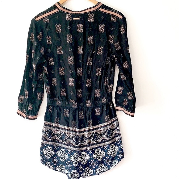 Kendall & Kylie Black Printed Button Down Romper - Picture 8 of 8